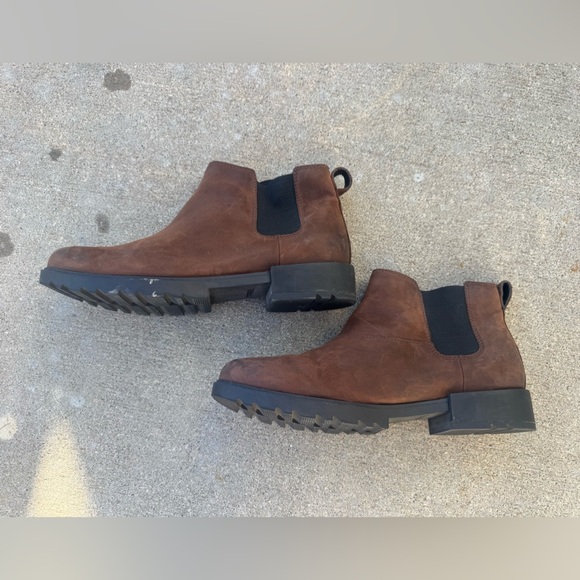 Sorel Emelie II Chelsea Ankle Boots - Picture 8 of 11